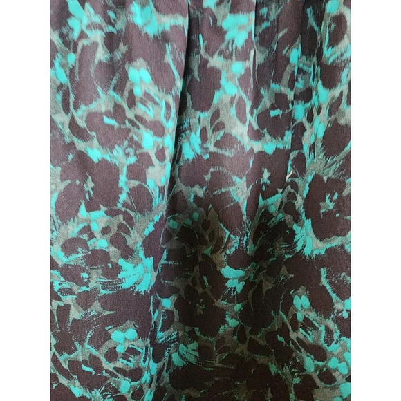 New Isabel Maternity Women's Floral Black & Green V-Neck Square-Back Blouse S - Picture 5 of 9